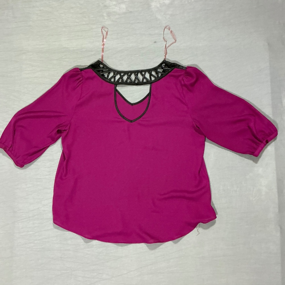 B-Wear Magenta Pink Lattice Neck 3/4 Sleeve Blouse Faux Leather Trim XL
